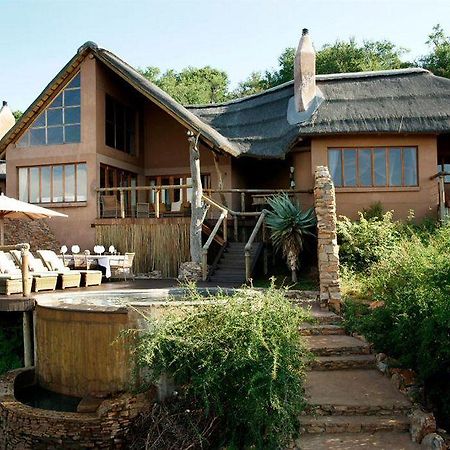 Impodimo Game Lodge Madikwe Game Reserve Exteriér fotografie